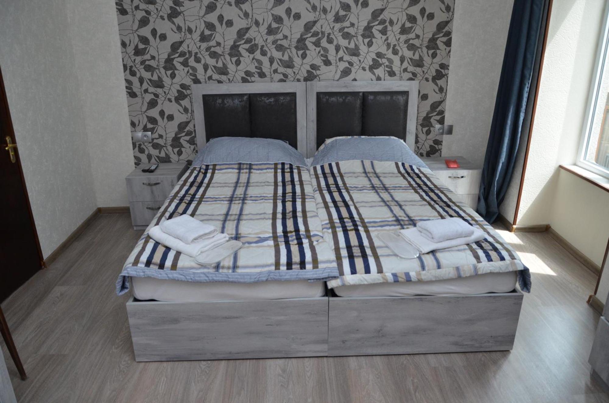 Guest House Uta Tbilisi Esterno foto