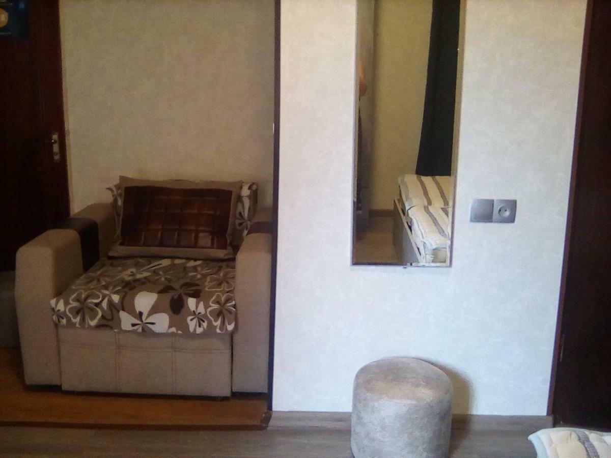 Guest House Uta Tbilisi Esterno foto