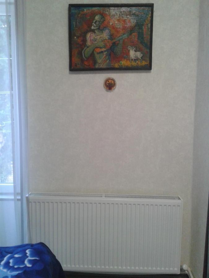 Guest House Uta Tbilisi Esterno foto